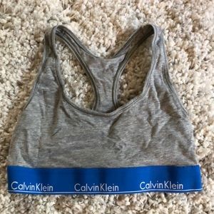CALVIN KLEIN SPORTS BRA